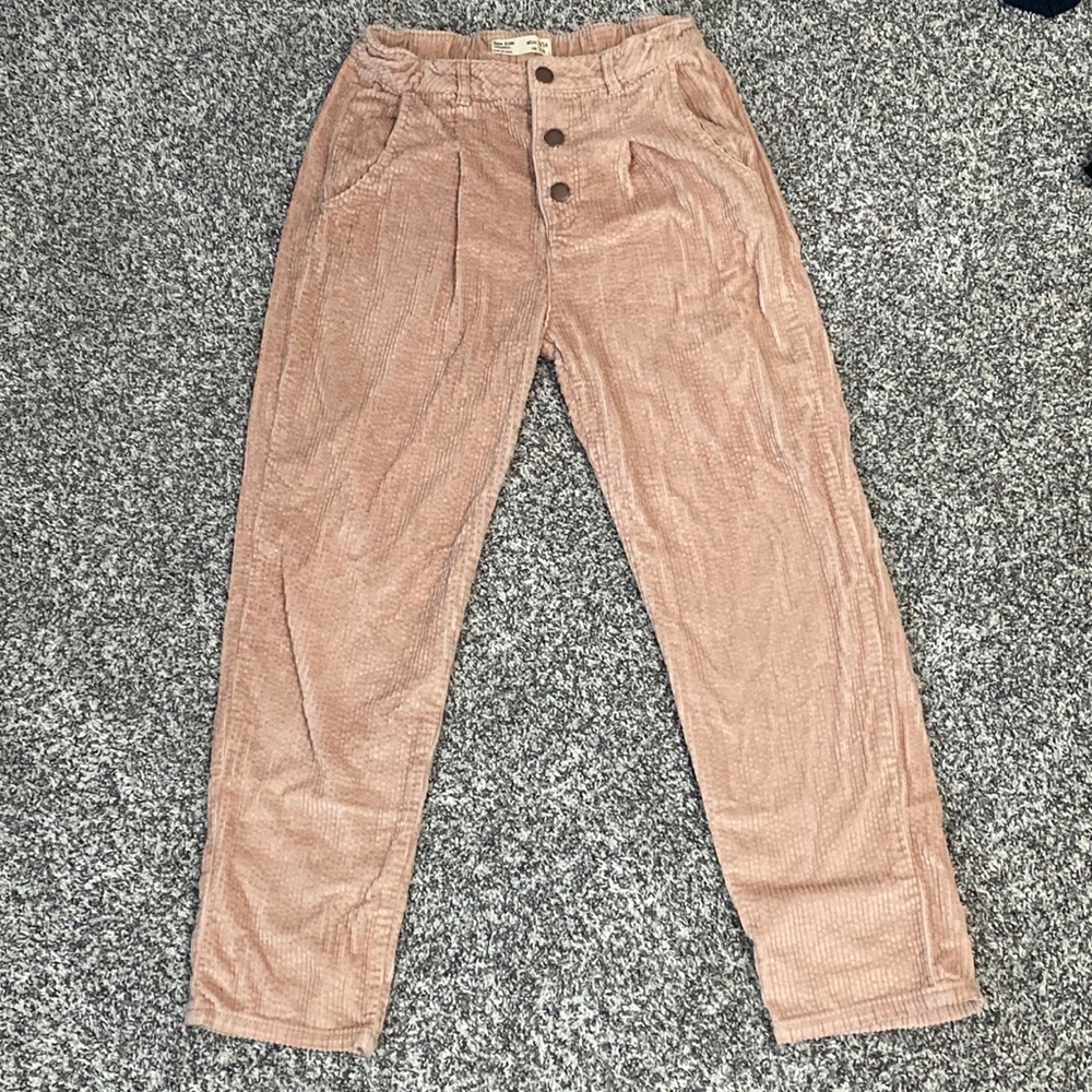 Pinkish cream pants from Zara